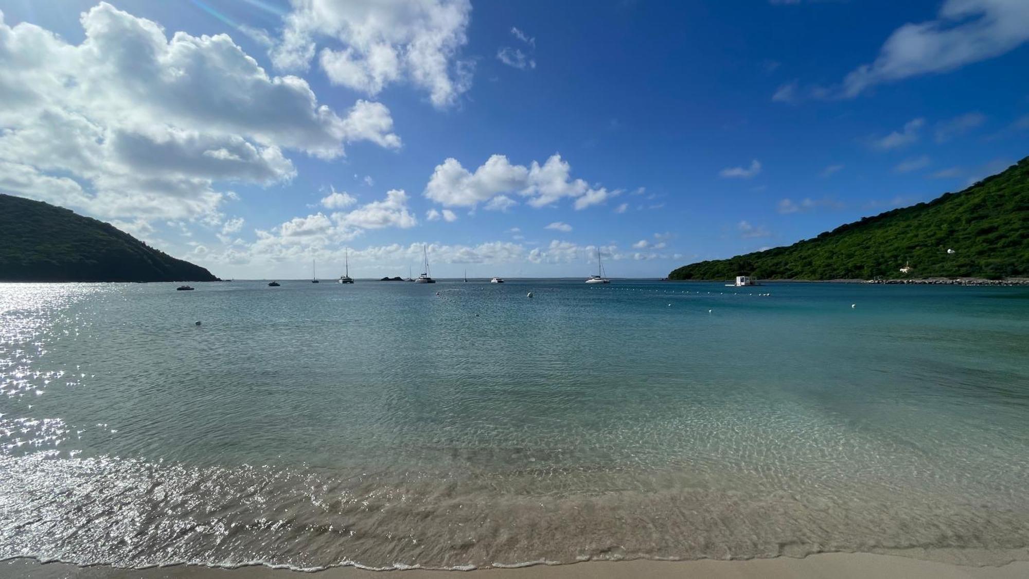 Island Escape, Marina Paradise & Beach Adventures Cul de Sac Exterior foto
